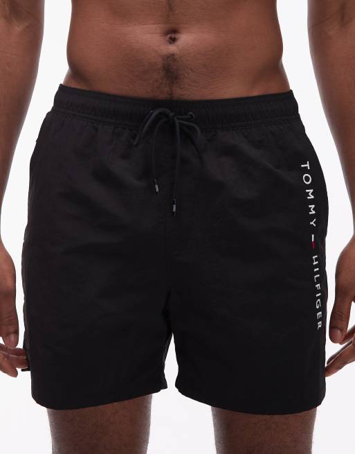 Tommy Hilfiger - Sorte badeshorts med løbesnor og lynlåslomme og logo , 4 af 5