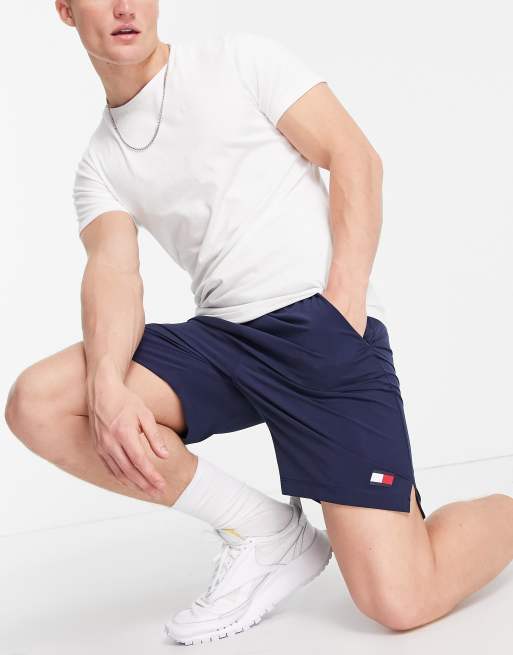 Tommy hilfiger 7 deals inch shorts