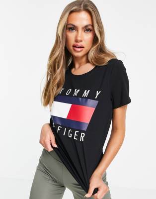 Tommy Hilfiger Sport flag logo t-shirt in black | ASOS