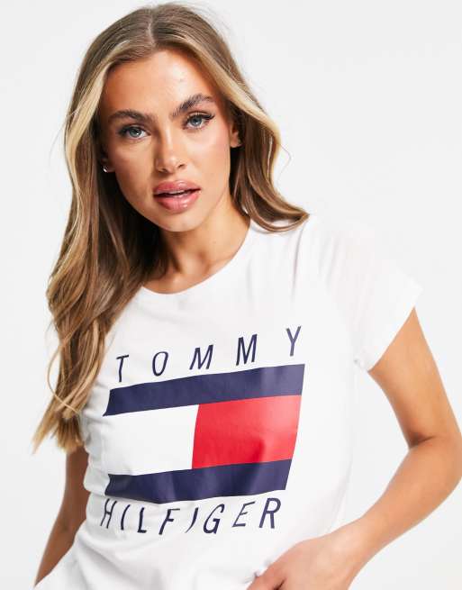 Tommy hilfiger t shirt cheap women's asos