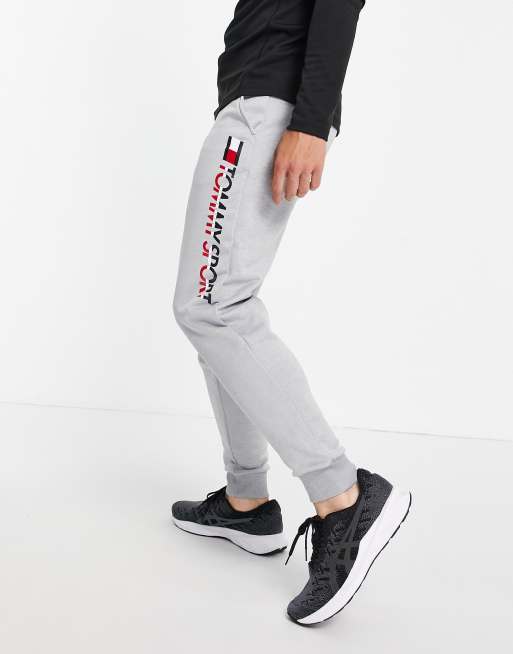 Tommy hilfiger 2024 sport joggers