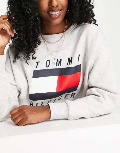 90'S TOMMY HILFIGER GIRL SWEATSHIRT *SMALL MARKS ON FRONT