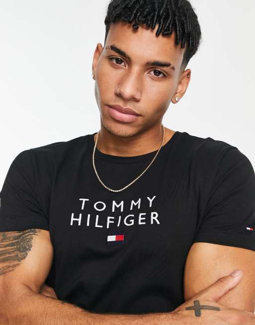 Tommy hilfiger chest store logo t shirt