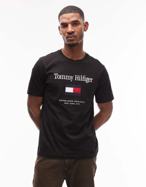 Tommy Hilfiger stacked graphic centre logo t-shirt in black - view 1