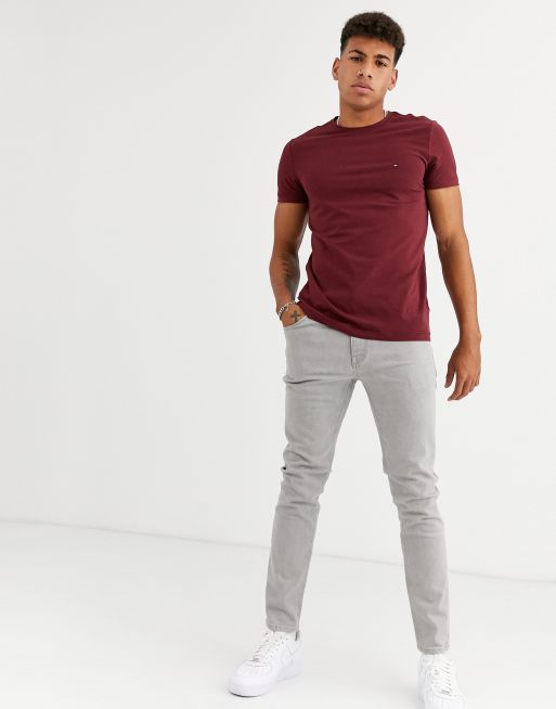 Tommy Hilfiger - strækbar t-shirt med smal pasform i bordeaux, 4 af 4
