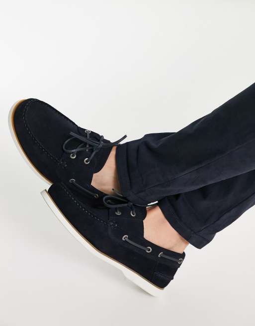 Tommy hilfiger deals suede boat shoes