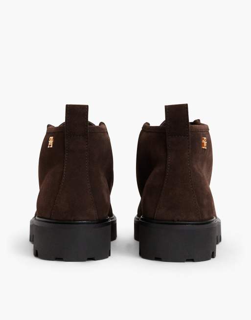 Tommy Hilfiger Suede lace-up cleat chukka boots in fondant brown, 4 of 7