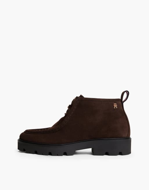 Tommy Hilfiger Suede lace-up cleat chukka boots in fondant brown, 7 of 7