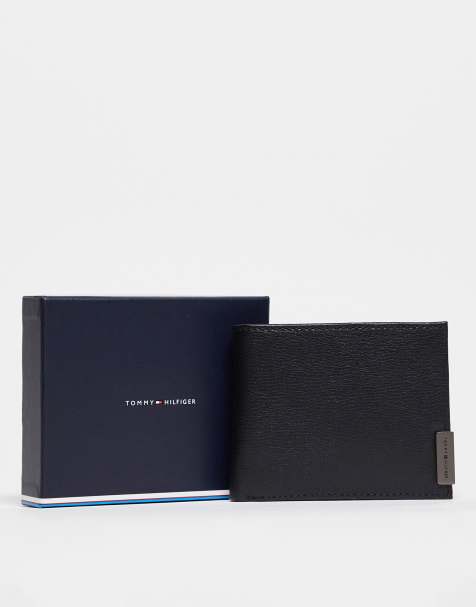 Tommy Hilfiger – Svart, liten, vikbar plånbok i läder med metalldetalj - view 1