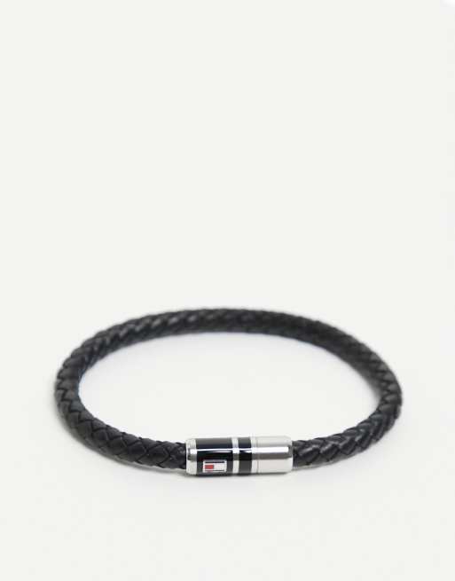 Tommy Hilfiger – Svart magnetiskt läderarmband för män