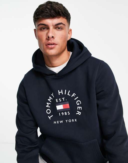 Tommy Hilfiger - Sweat à capuche en coton mélangé à logo drapeau courbé - Bleu marine 