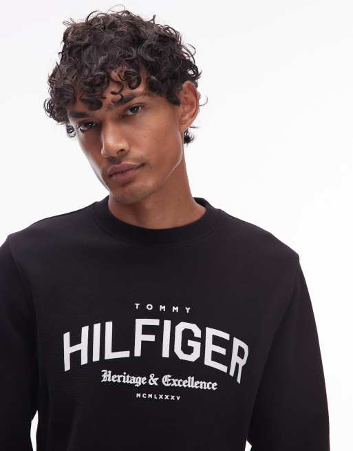 Tommy Hilfiger - Sweat ras de cou avec grand logo incurvé au centre - Noir , 5 de 5
