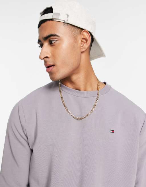 Tommy Hilfiger - Sweatshirt med flag i vasket grå - Kun hos ASOS
