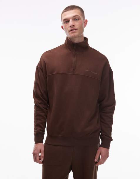 Tommy Hilfiger - Sweatshirt met klein logo en korte rits in bruin - view 1