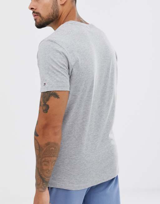 Tommy Hilfiger – Szary T-shirt domowy z okrągłym dekoltem i logo, 2 z 4