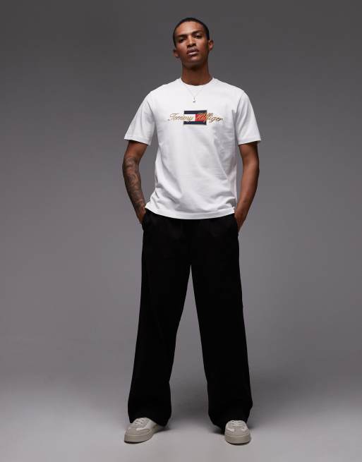 Tommy Hilfiger - T-shirt à motif drapeau et détail doré - Blanc, 2 de 5