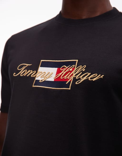 Tommy Hilfiger - T-shirt à motif drapeau et détail doré - Noir, 5 de 5