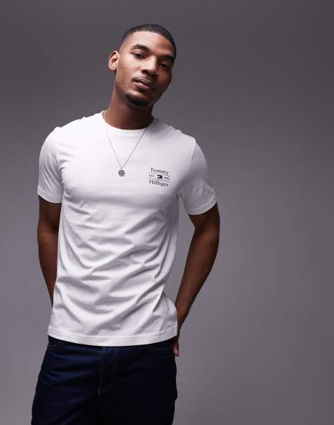 Tommy Hilfiger - T-shirt bianca con logo sul petto - view 1