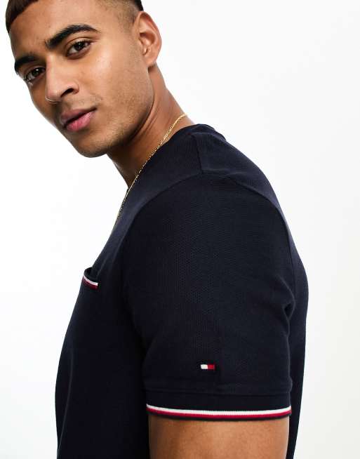 Tommy Hilfiger – T-Shirt in Blau mit Wabenmuster und Brusttasche, 2 von 4