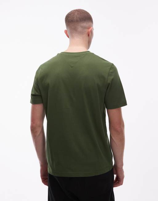Tommy Hilfiger – T-Shirt in Dunkelgrün mit mittigem Stapel-Logo, 3 von 5