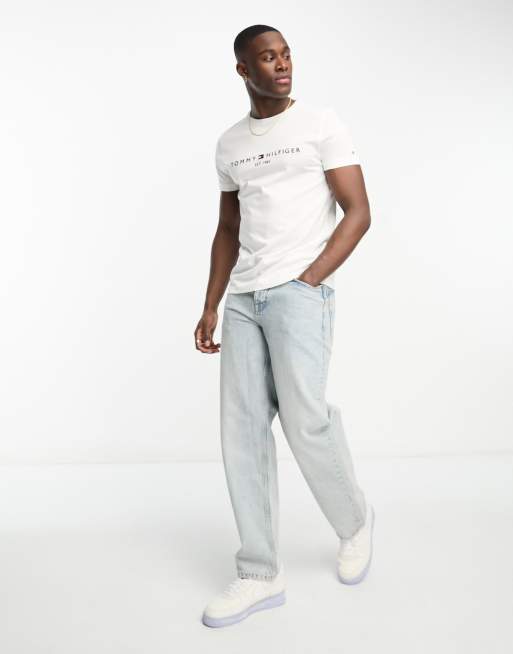 Tommy Hilfiger - T-shirt met geborduurd vlaglogo in wit, 2 van 4