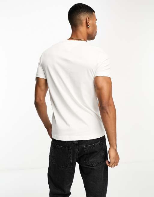 Tommy Hilfiger - T-shirt met geborduurd vlaglogo in wit, 2 van 4