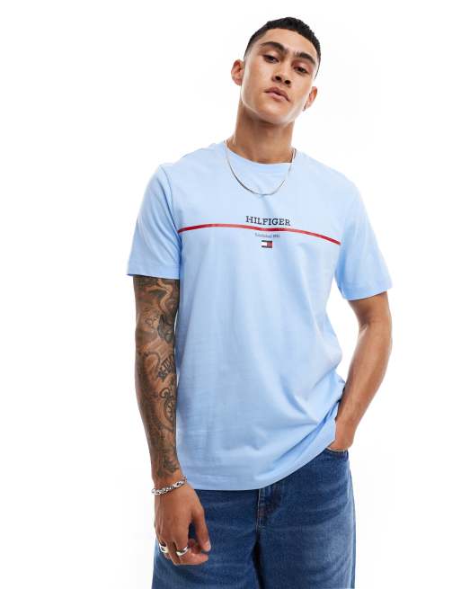Tommy Hilfiger - T-shirt met streeplogo in babyblauw