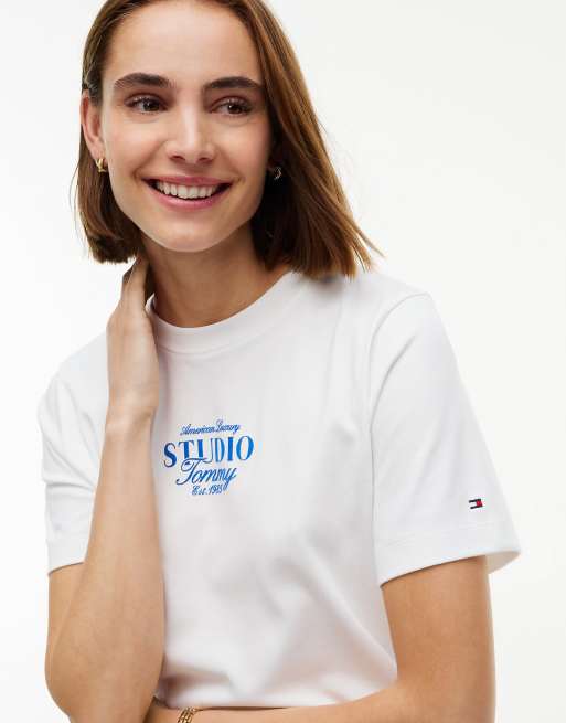 Tommy Hilfiger t-shirt ras de cou en maille interlock avec logo en écru, 3 de 6