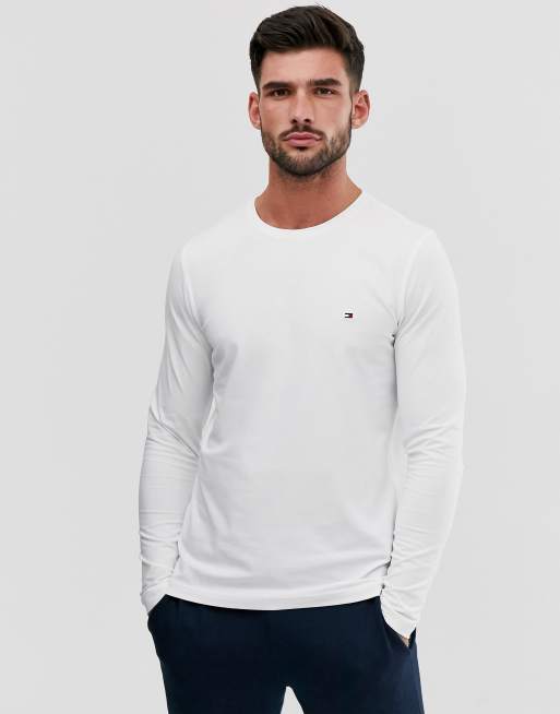 Tommy Hilfiger - T-shirt slim a maniche lunghe con logo classico bianca