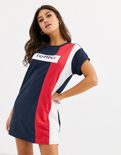 Tommy Hilfiger T-shirt-strandjurk in navy ASOS