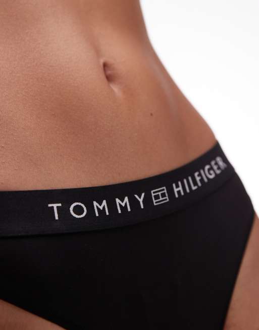 Tommy Hilfiger – Tanga in Schwarz mit Logo-Zierstreifen, 2 von 4