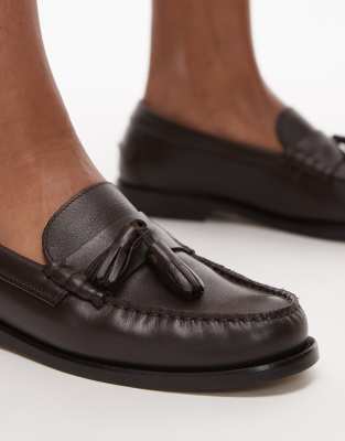 Tommy Hilfiger Tassel Leather Loafers In Black