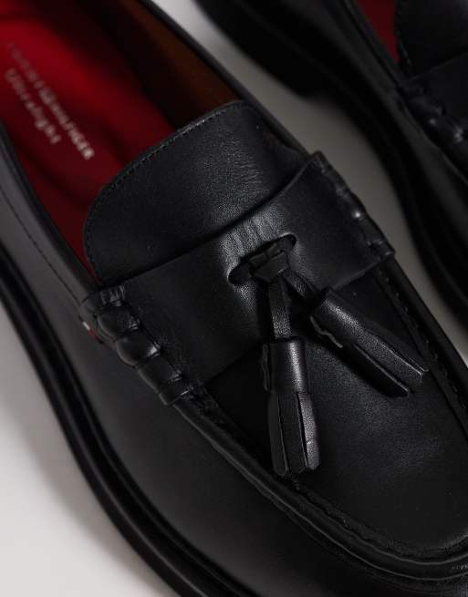 Tommy Hilfiger tassel loafer in black, 2 of 4