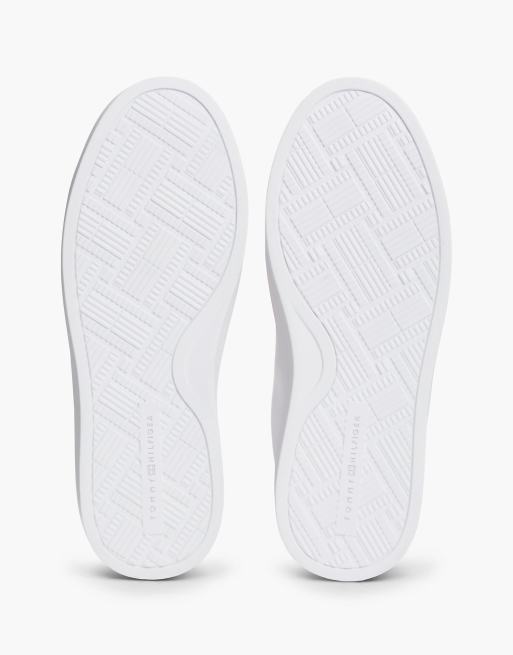 Tommy Hilfiger Th monogram leather cupsole trainers in white/soft cream, 5 of 7