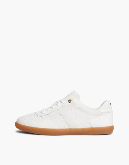 Tommy Hilfiger Th tribeca leather embossed monogram trainers in ecru, 7 of 7