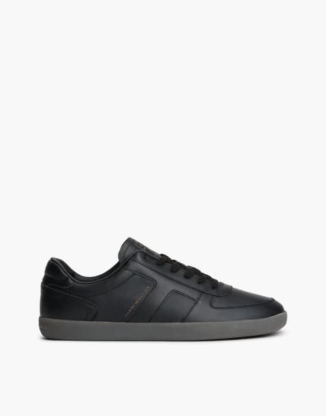 Tommy Hilfiger Th tribeca leather metallic logo trainers in black - view 1