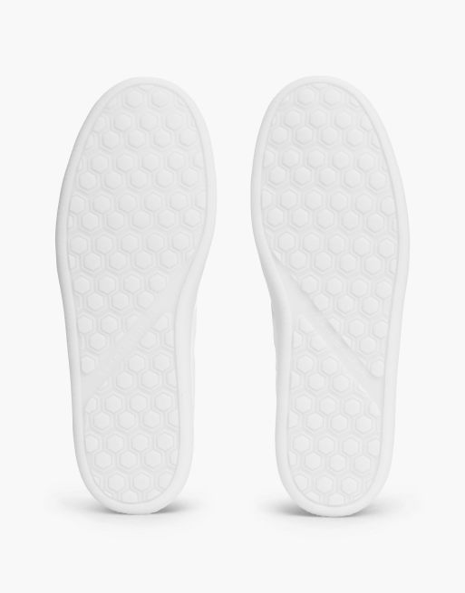 Tommy Hilfiger Th tribeca leather metallic logo trainers in white, 5 of 7