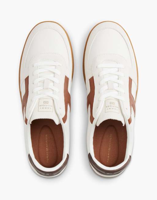 Tommy Hilfiger Th tribeca leather mixed texture trainers in ecru, 3 of 7