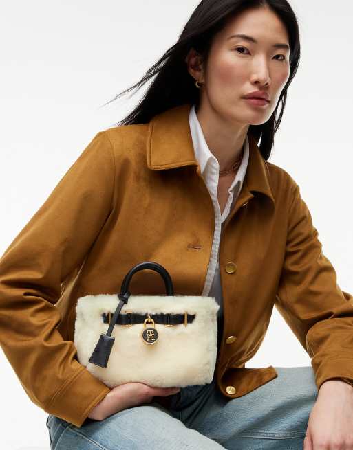 Tommy Hilfiger The american icon leather shearling tote bag in beige, 2 of 4