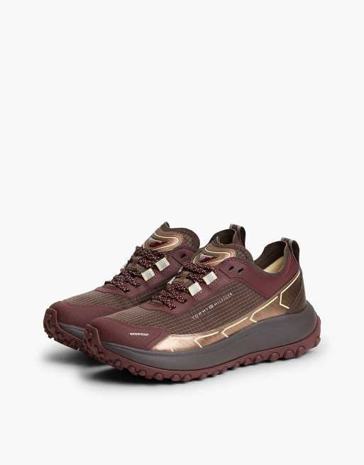 Tommy Hilfiger The canyon waterproof reflective trainers in oxblood, 2 of 7