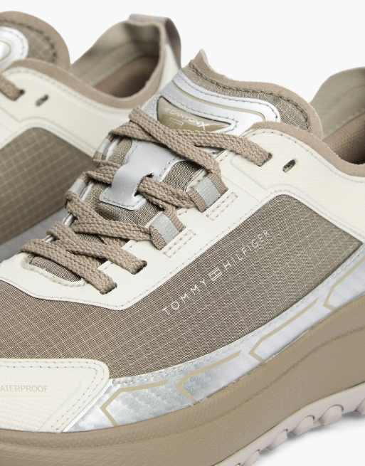 Tommy Hilfiger The canyon waterproof reflective trainers in taupe clay, 6 of 7