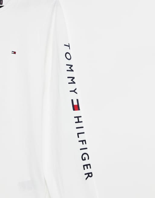 Tommy hilfiger best sale logo white