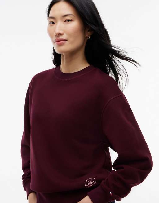 Tommy Hilfiger Tonal logo crew neck sweatshirt in wine red, 3 of 6