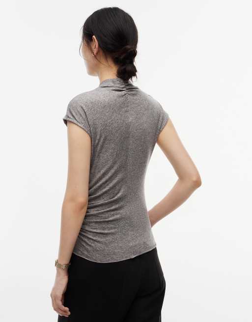 Tommy Hilfiger top à col V avec nœud sur le devant et manches courtes en gris foncé, 4 de 6