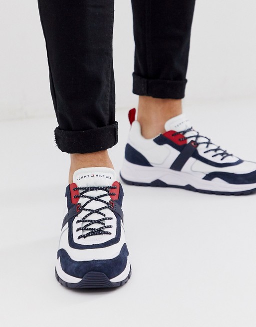 Tommy Hilfiger trainer in white with navy/red panels