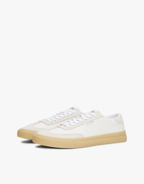 Tommy Hilfiger trainers in White - view 1