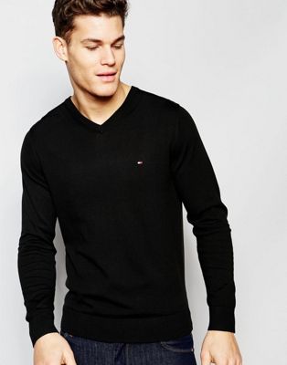 Tommy Hilfiger V Neck Sweater in Black 