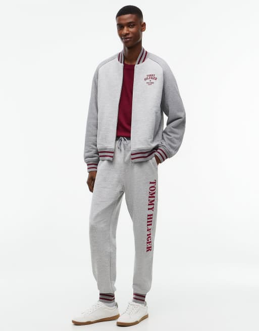 Tommy Hilfiger Varsity logo embroidery relaxed cuffed joggers in light grey heather, 2 of 5
