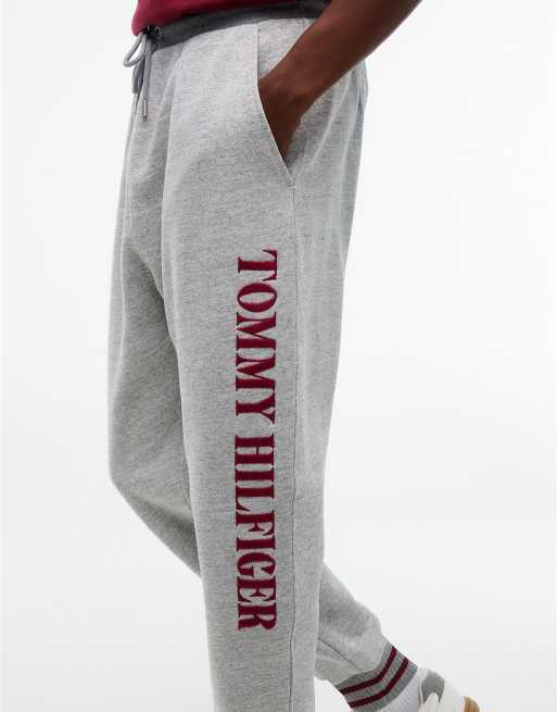 Tommy Hilfiger Varsity logo embroidery relaxed cuffed joggers in light grey heather, 3 of 5