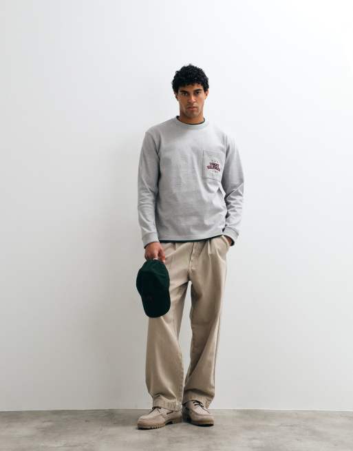 Tommy Hilfiger varsity logo long sleeve boxy t-shirt in light gray, 4 of 5